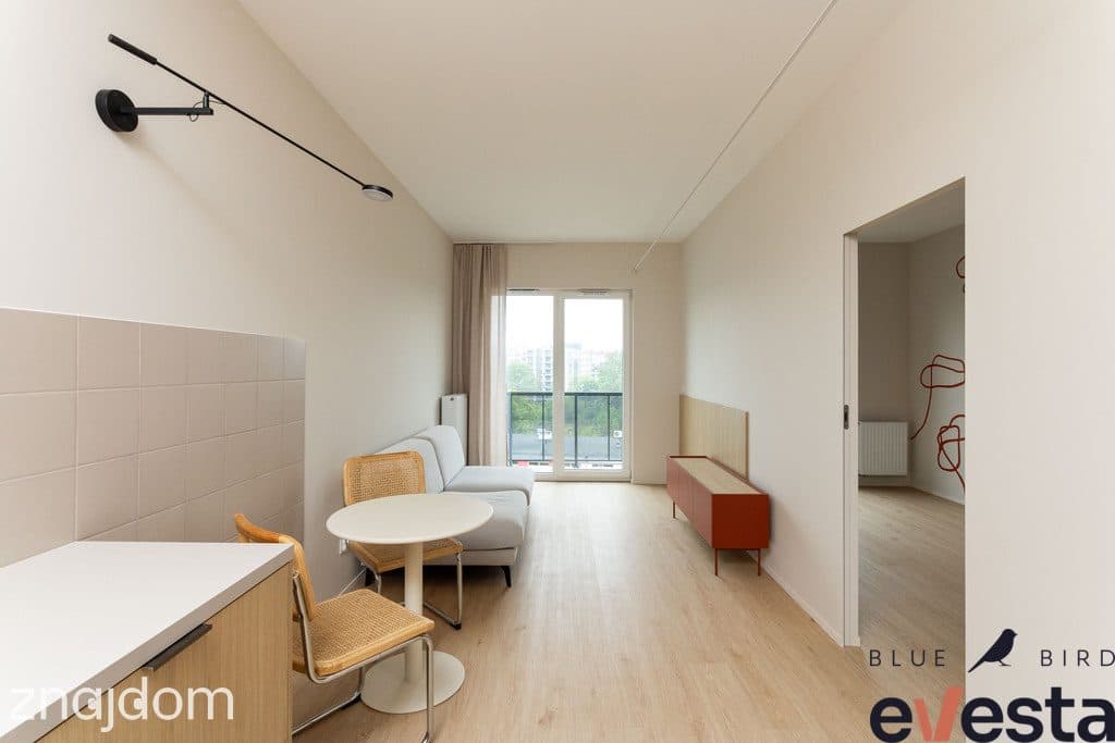 2 pokoje/Balkon/Centrum/Do wprowadzenia - zdjęcie 2