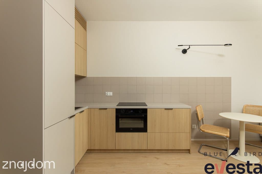 2 pokoje/Balkon/Centrum/Do wprowadzenia - zdjęcie 3