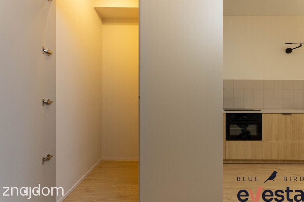 2 pokoje/Balkon/Centrum/Do wprowadzenia - zdjęcie 8