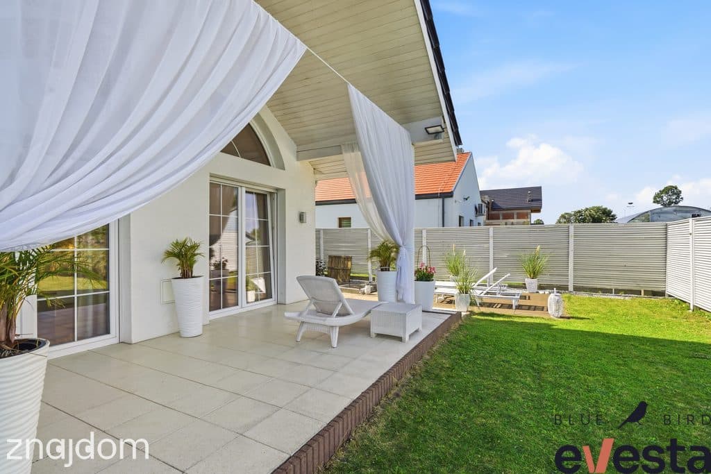 Dom premium | Salon 5,5 m | Antresola | Jacuzzi - zdjęcie 17