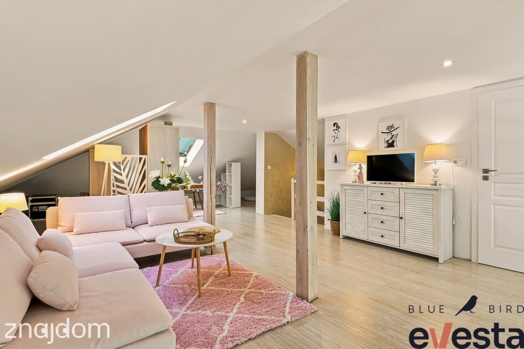 Dom premium | Salon 5,5 m | Antresola | Jacuzzi - zdjęcie 12