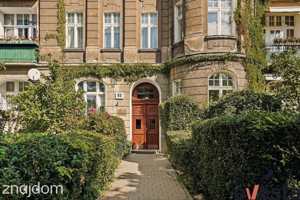 Przestrzeń w kamienicy | 5 pokoi | ul. Smoluchowskiego