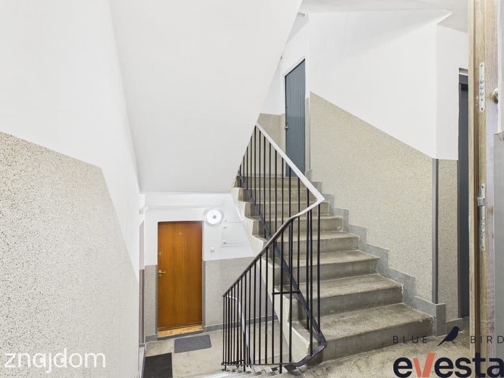 18 m² PO REMONCIE | WINDA | ZAPOROSKA | UE - zdjęcie 9