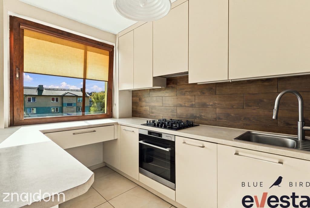 3 pokoje + kuchnia | CO miejskie | gotowe | balkon - zdjęcie 3