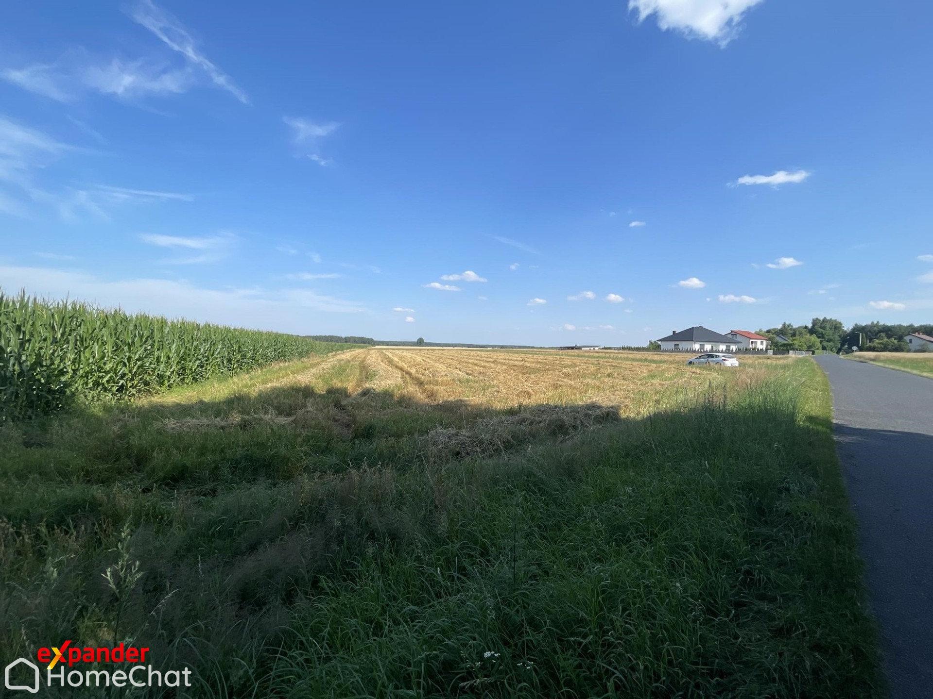 Na sprzedaż działki budowlane – Stropieszyn