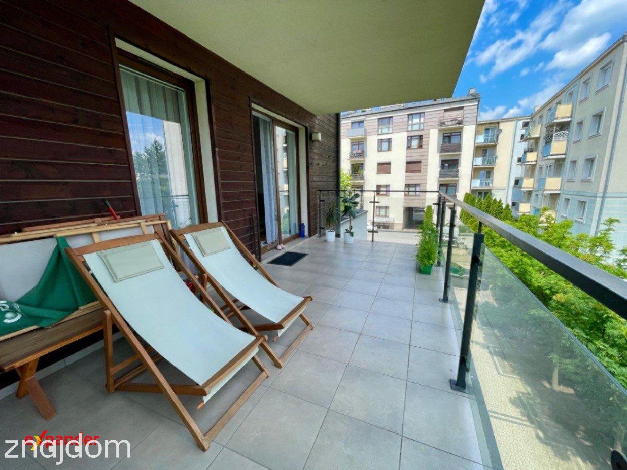 Apartament w Centrum - z garażem podziemnym i tarasami