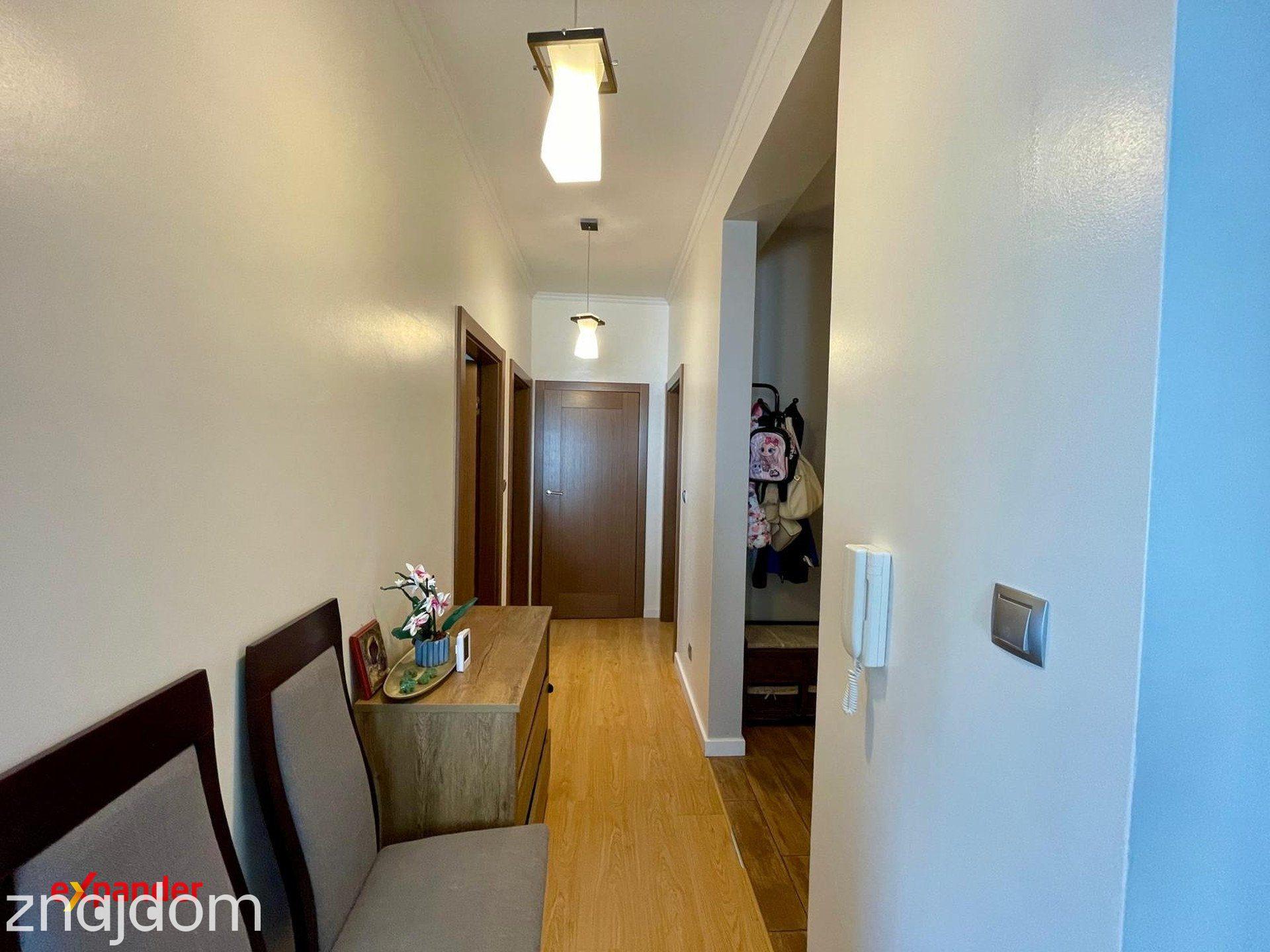 Apartament w Centrum - z garażem podziemnym i tarasami - zdjęcie 12