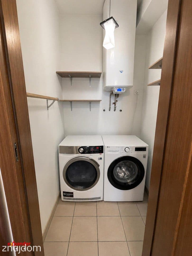 Apartament w Centrum - z garażem podziemnym i tarasami - zdjęcie 9