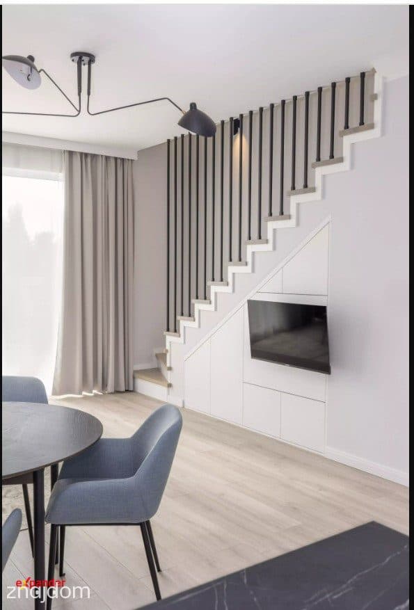 Dwupoziomowe 5 pokoi z ogródkiem | 83 m²