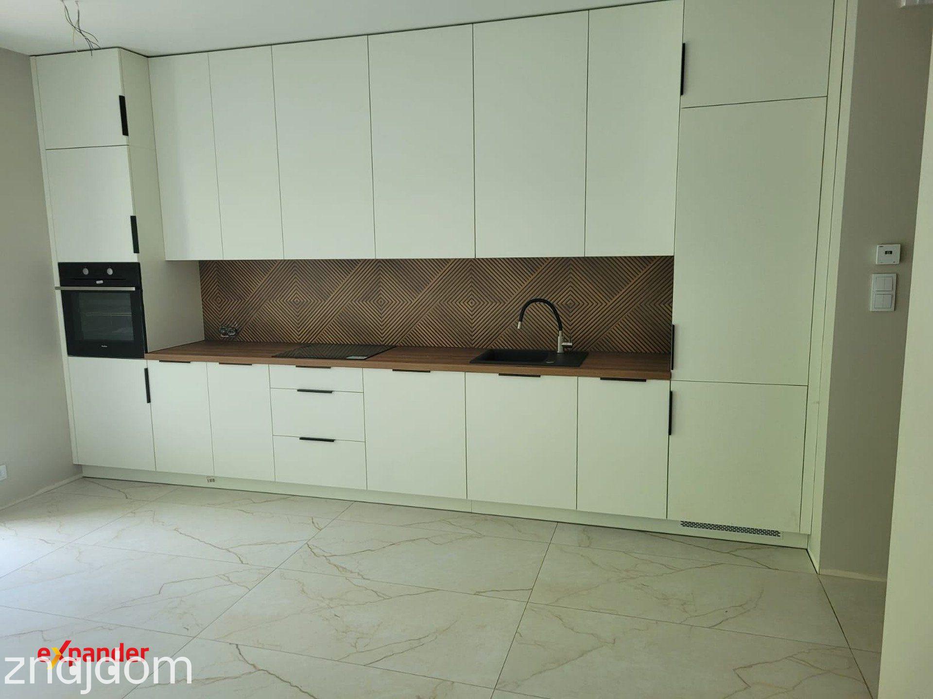 Luksusowy apartament w pobliżu Jasnej Góry - zdjęcie 9