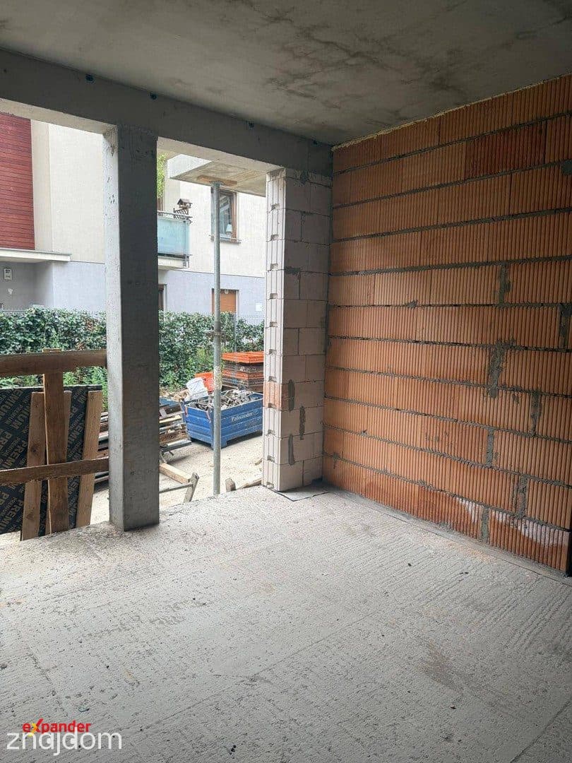 Duże mieszkanie 3 pokojowe z ogródkiem - zdjęcie 5