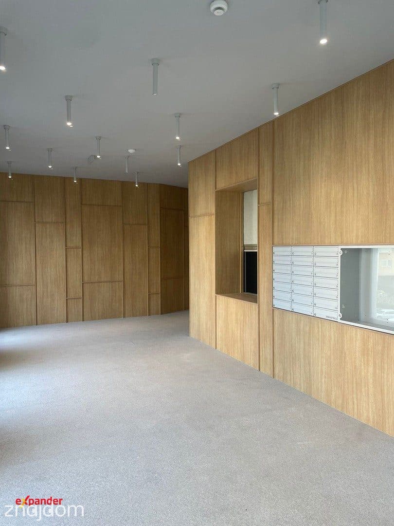 Ostatnie piętro- 16m2 taras- Centrum miasta-park - zdjęcie 5