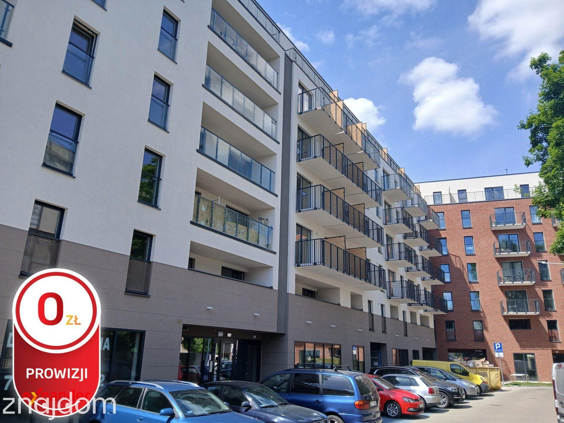 Mieszkanie w Centrum 4-pokoje, 2 balkony.