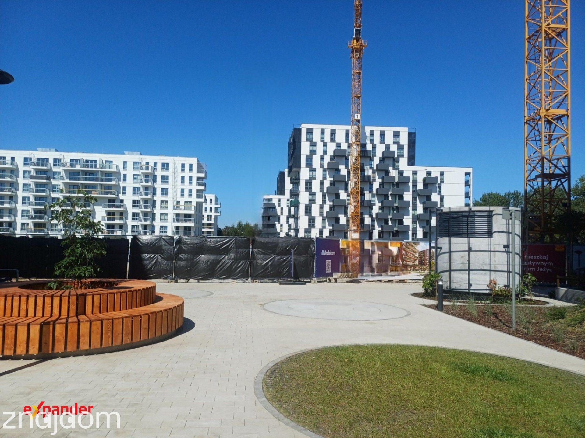 Dwa balkony-Dwie łazienki-Garderoba i pralnia-Widok na plac miejski! - zdjęcie 10