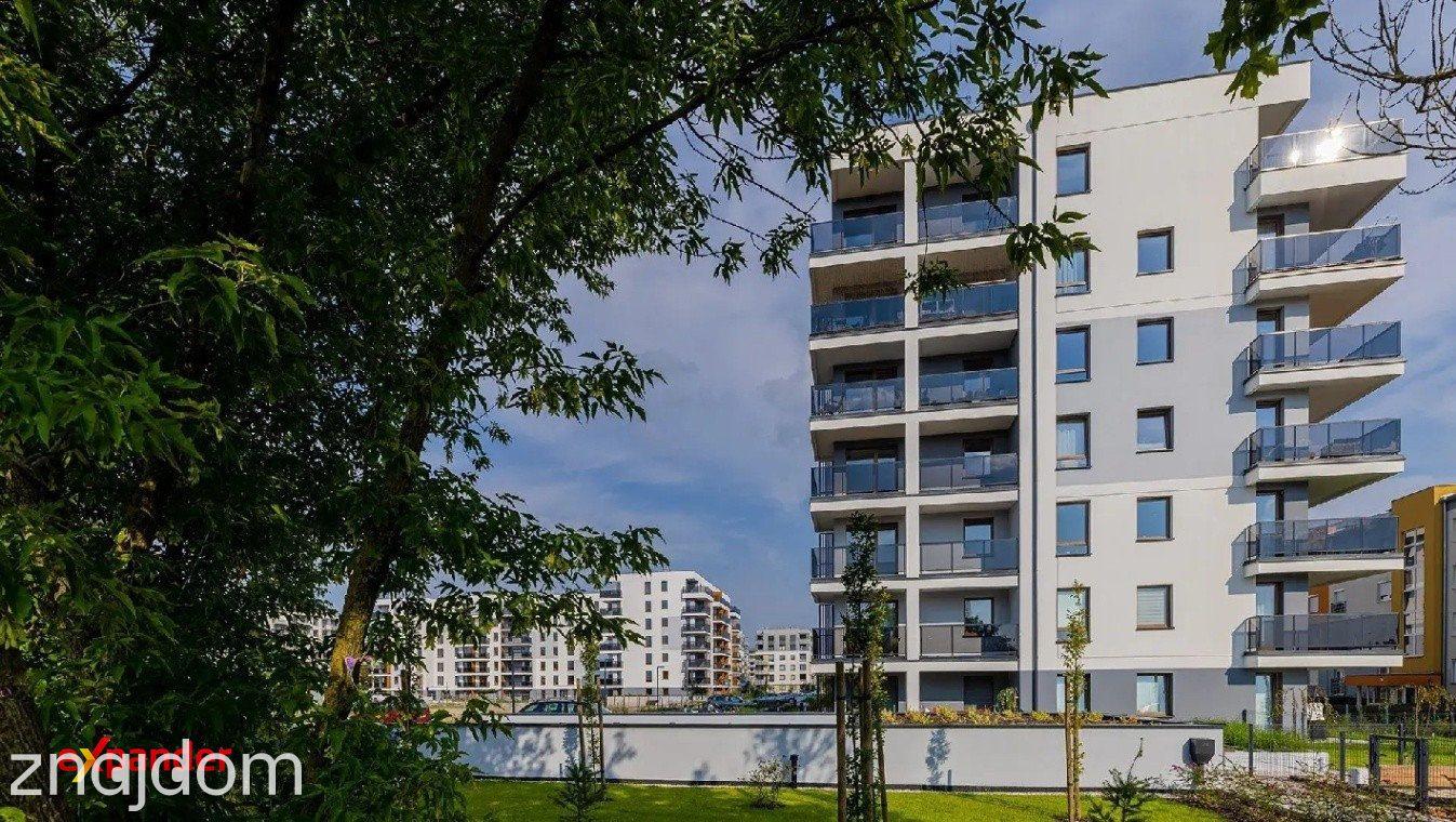 Na sprzedaż 2-pokoje mieszkanie z ogródkiem