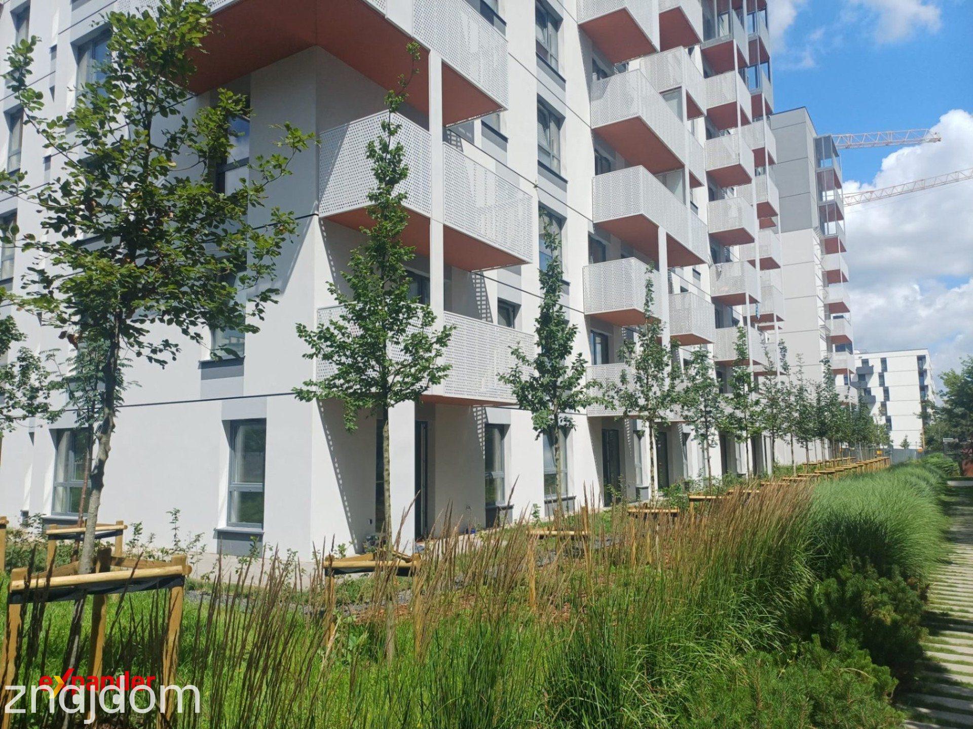 Duży balkon - Osobna toaleta- Pralnia - zdjęcie 7