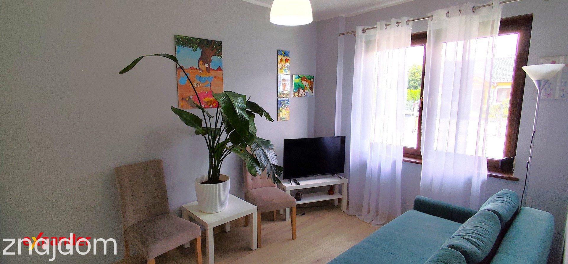 Dom 4 pokoje wyposażony ogród, garaż, ogród zimowy, pompa,fotowoltaika - zdjęcie 17