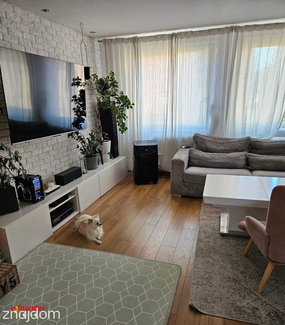 Duże rozkładowe mieszkanie | Centrum Kątów