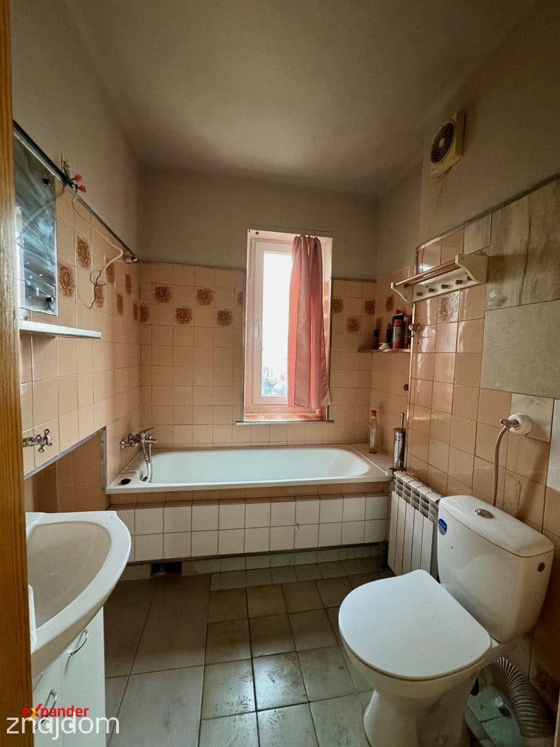 Dom w centrum Gidel, pompa ciepła + panele fotowoltaiczne + magazyn energii - zdjęcie 9