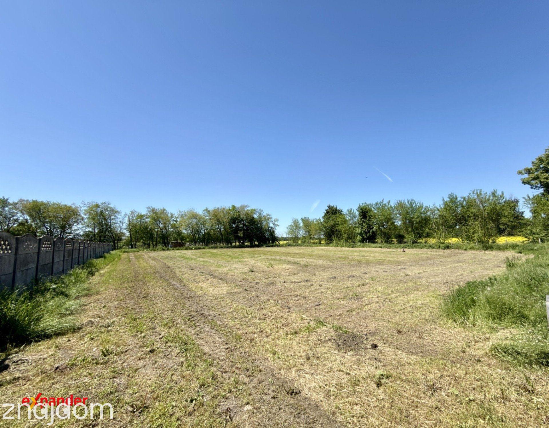 Działka budowlana 2450 m² – Targowa Górka, warunki zabudowy, media, spokojna okolica - zdjęcie 2