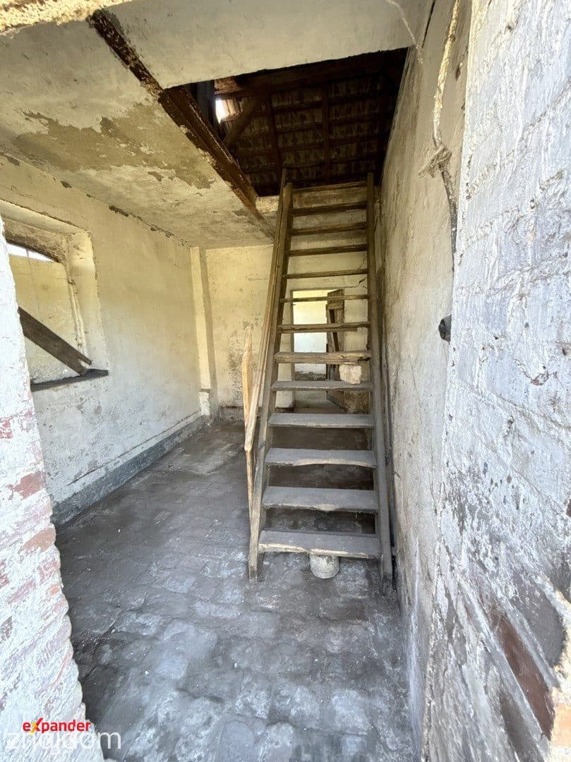 Dom 145 m² z garażem na działce 765 m² – Targowa Górka, duży potencjał - zdjęcie 5