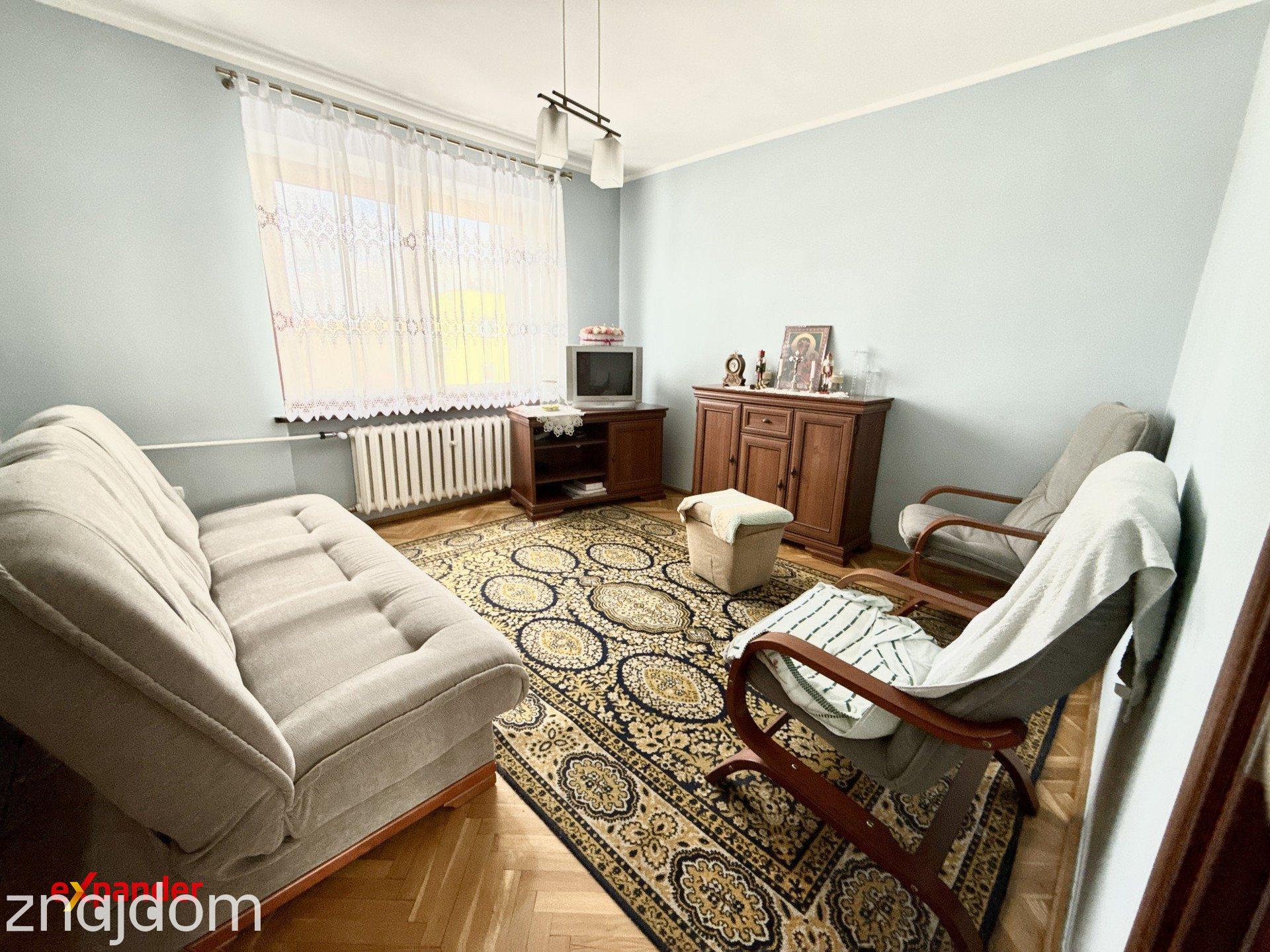 Dom jednorodzinny 104 m² + piwnica + budynek gosp. - zdjęcie 10