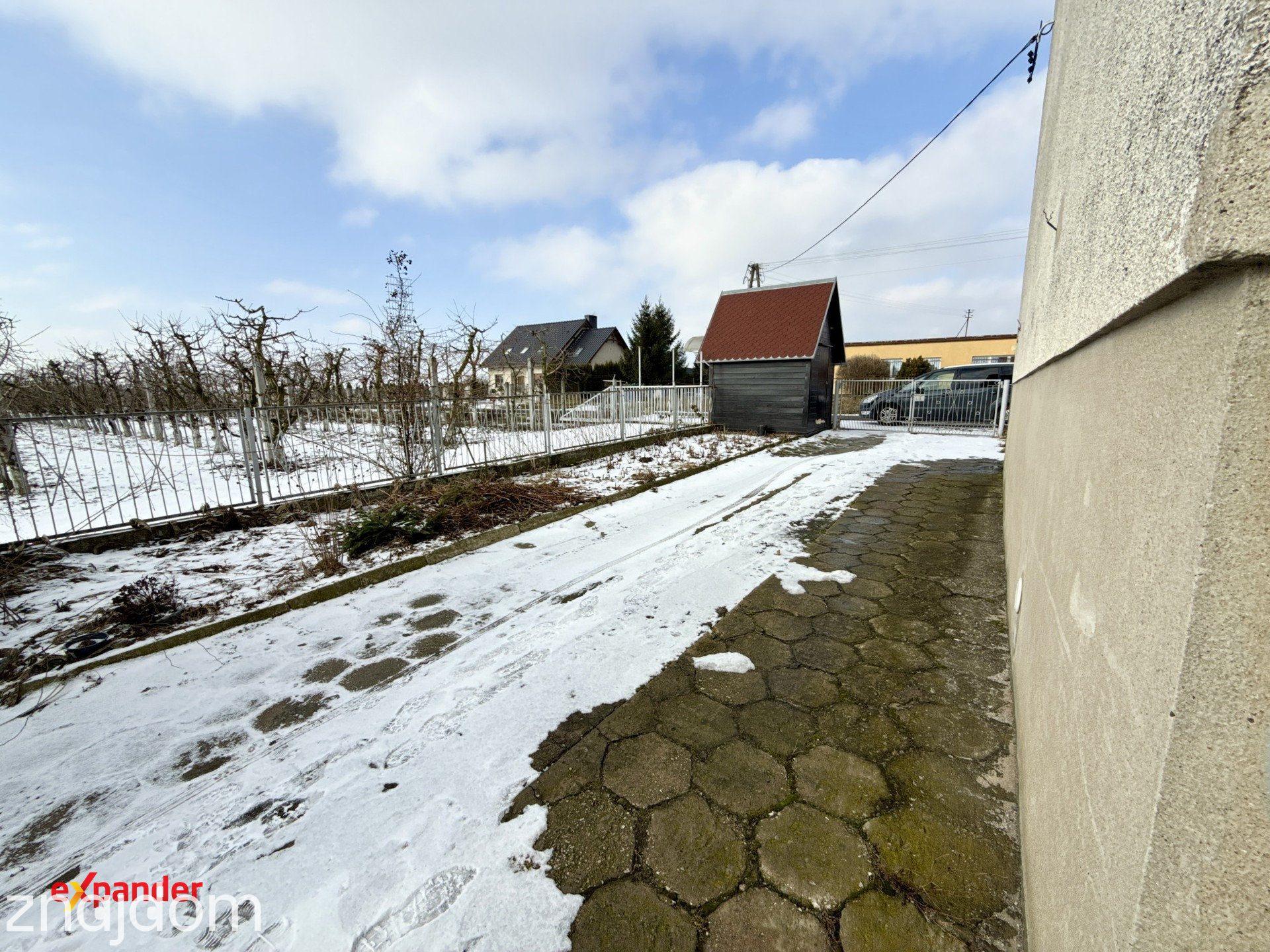 Dom jednorodzinny 104 m² + piwnica + budynek gosp. - zdjęcie 18