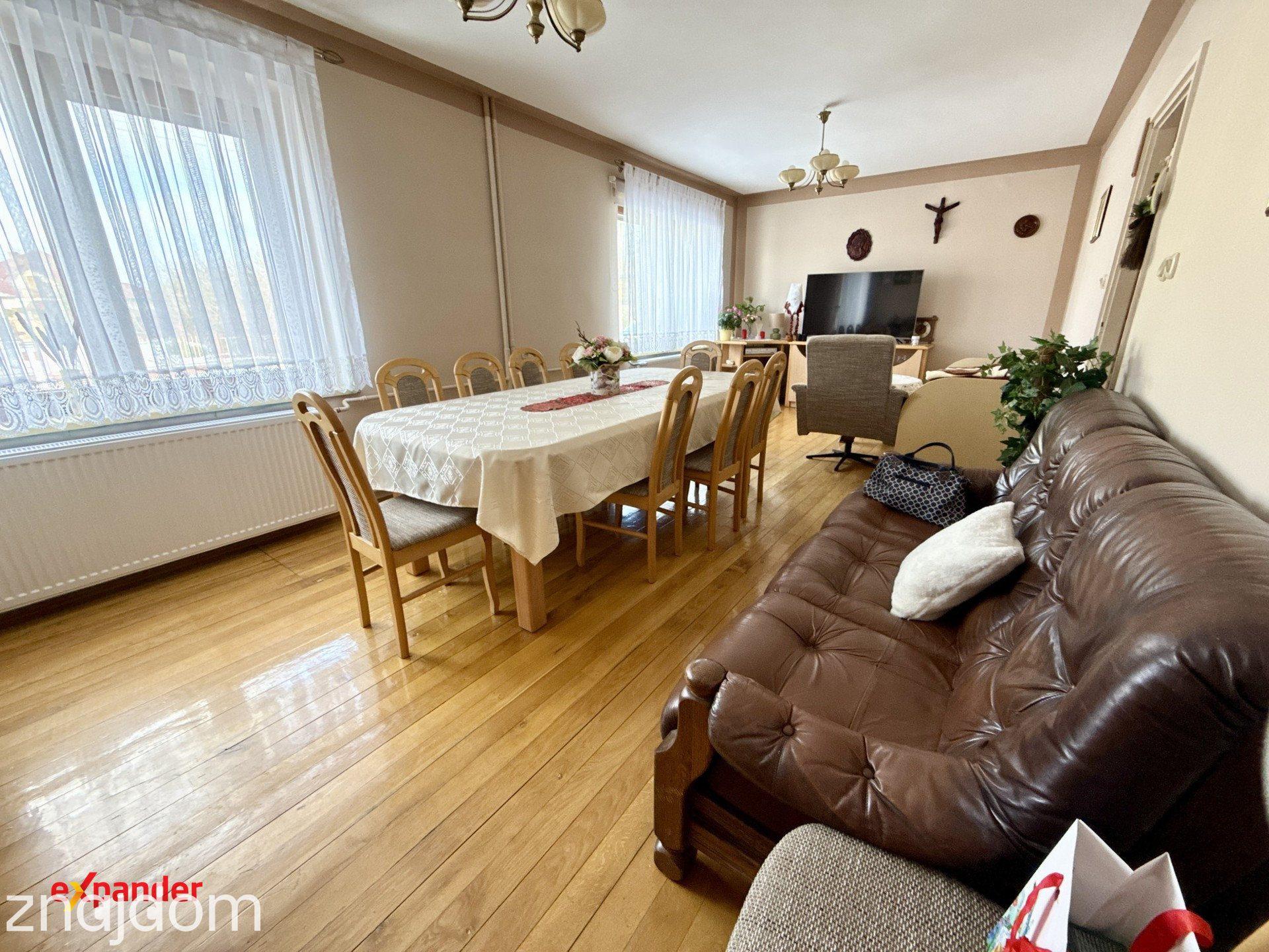 Dom jednorodzinny 104 m² + piwnica + budynek gosp. - zdjęcie 2