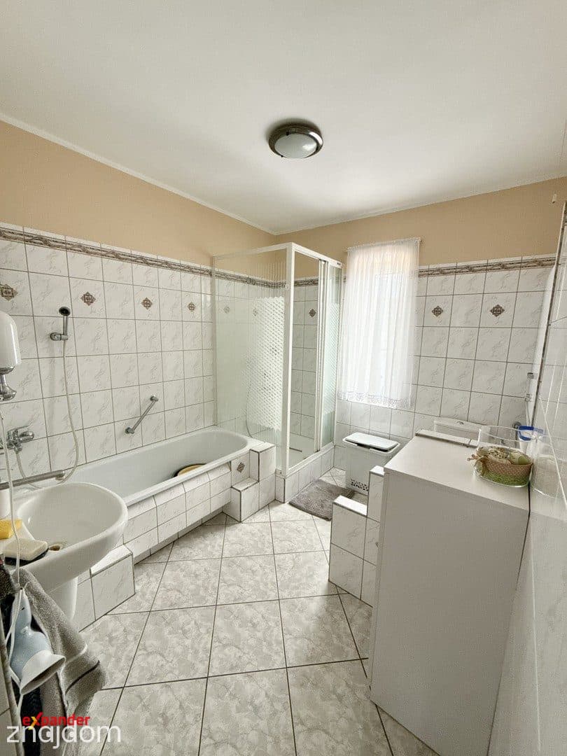 Dom jednorodzinny 104 m² + piwnica + budynek gosp. - zdjęcie 7