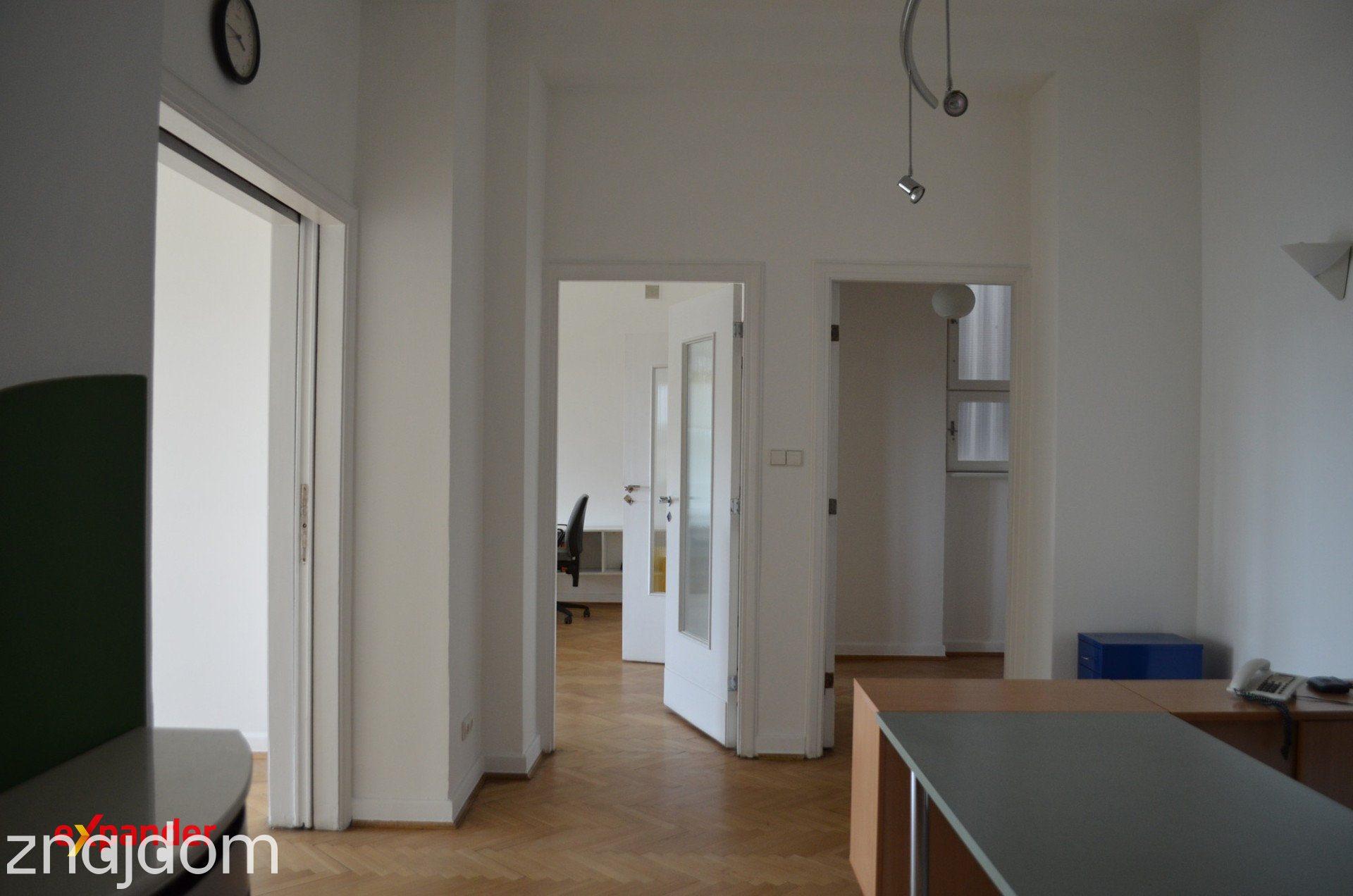 Wyjątkowa przestrzeń i dwa balkony w sercu Łodzi - zdjęcie 9