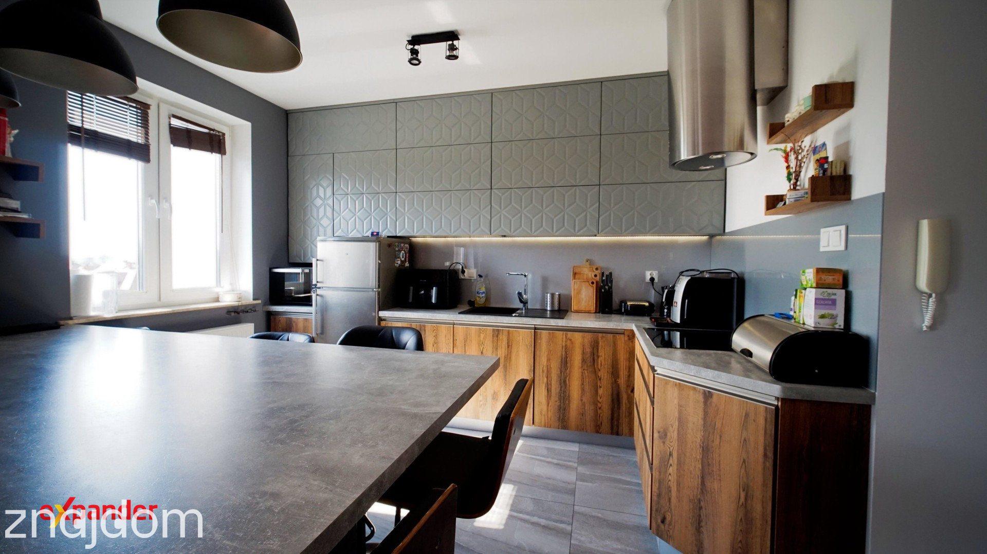 Dwupoziomowe, 6-pokojowe, z ogródkiem 104 m2 ul. Karpa Rzeszów - zdjęcie 2