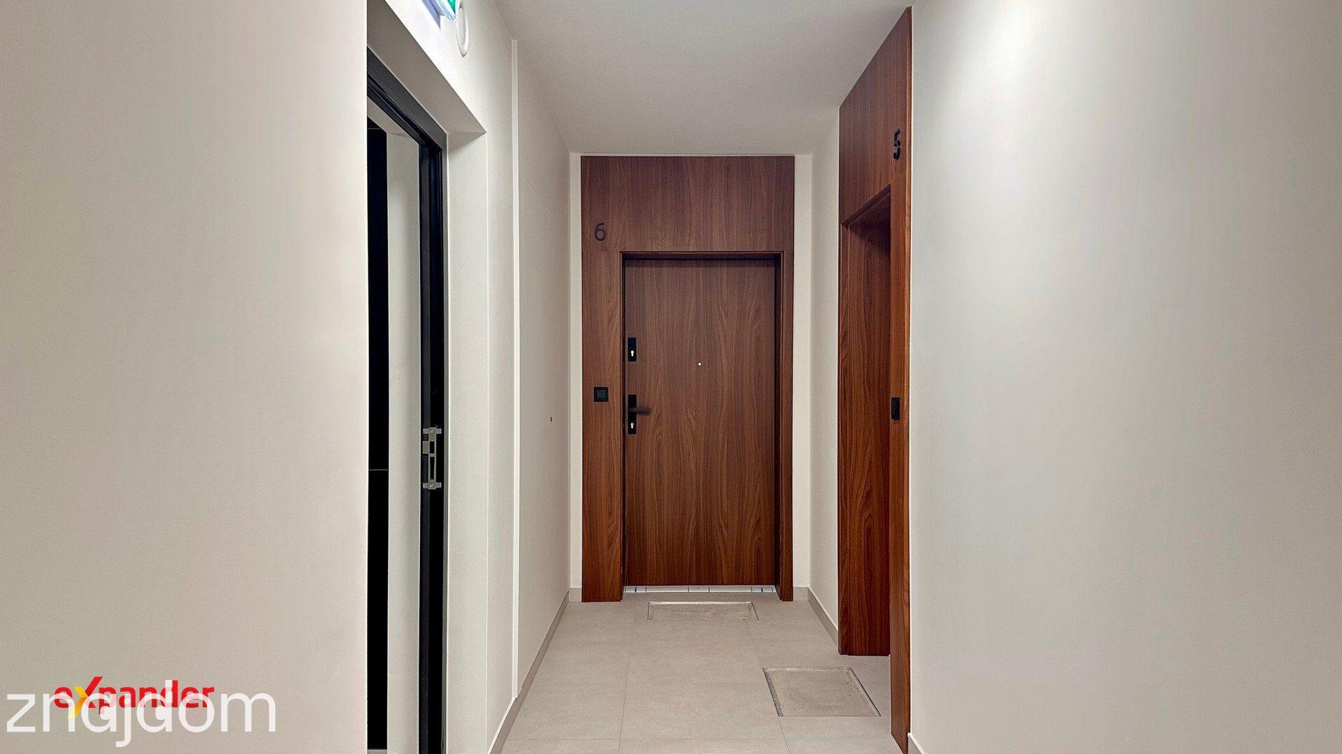 Apartament 2 pokojowy, przy Sky Tower - zdjęcie 4