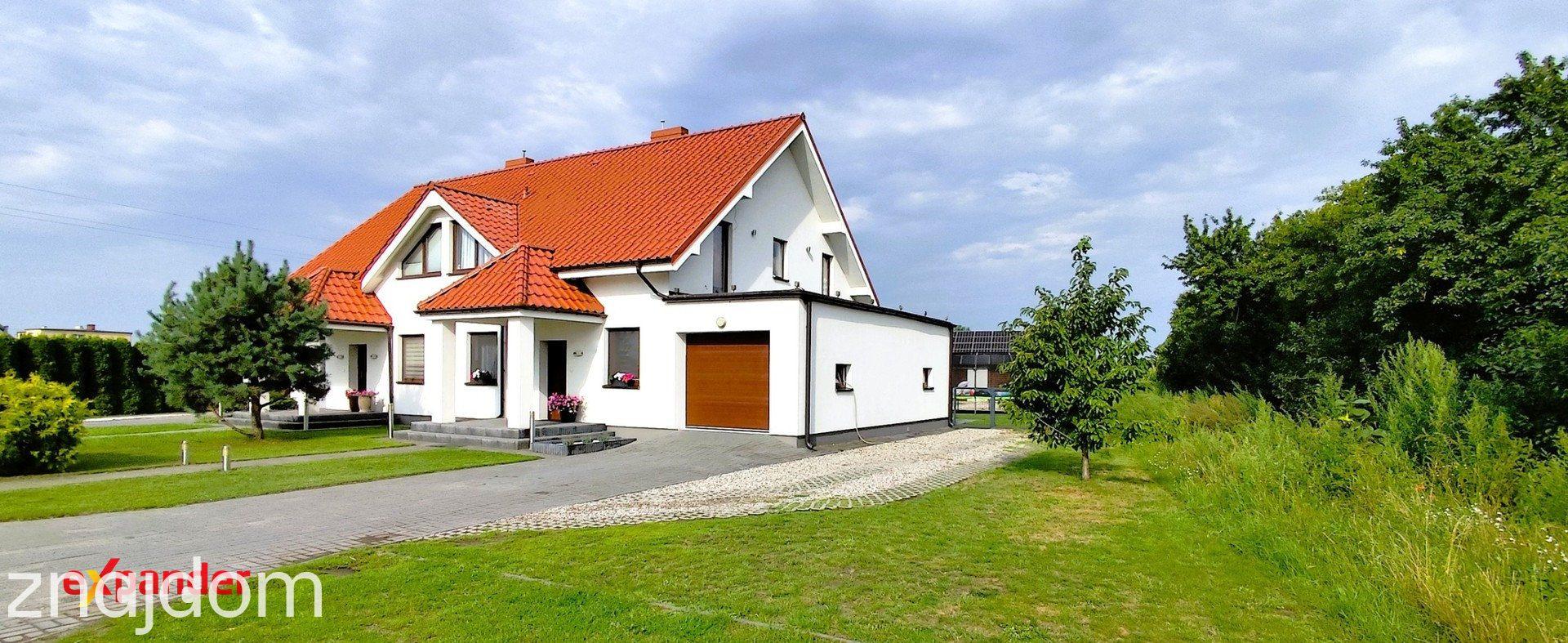 Piękny dom cztery pokoje ogród garaż do wprowadzenia fotowoltaika