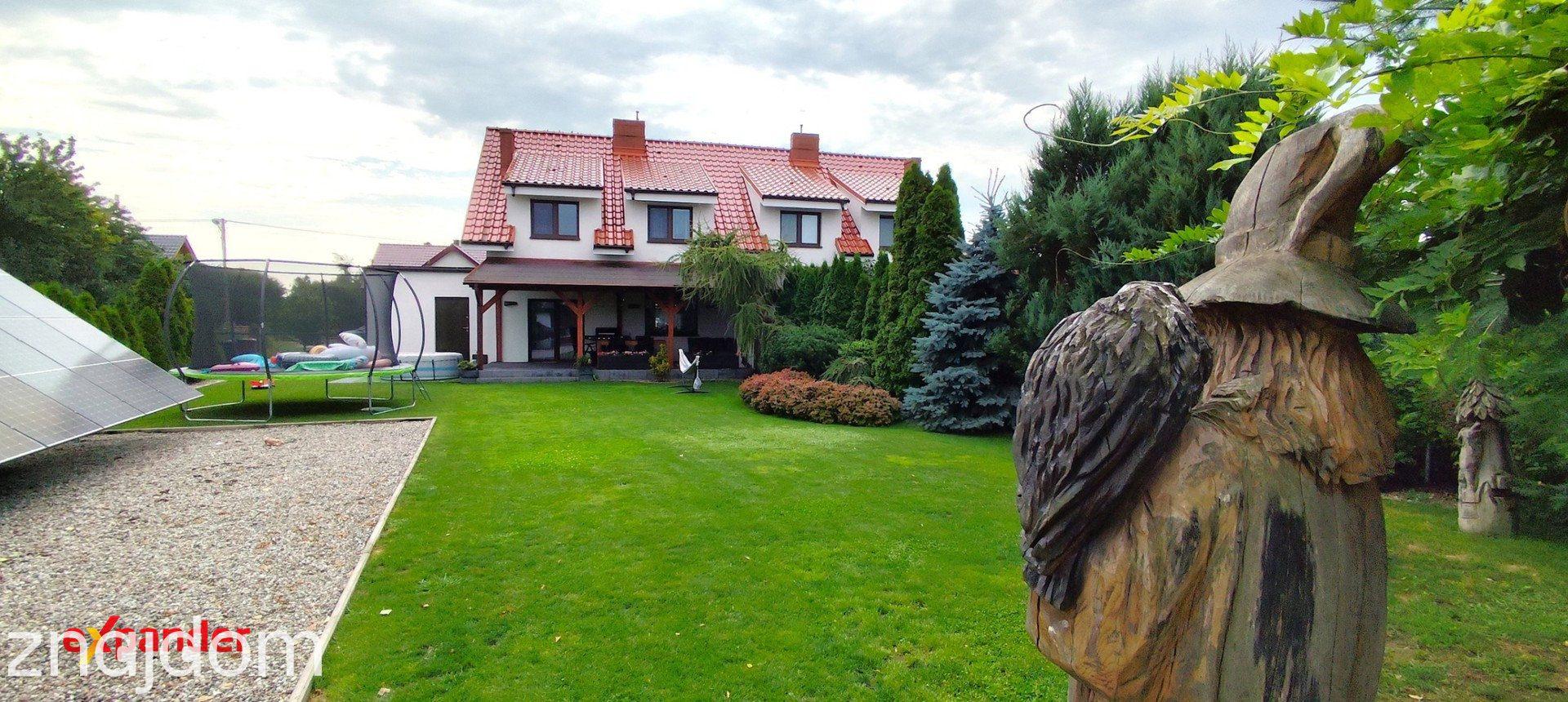 Piękny dom cztery pokoje ogród garaż do wprowadzenia fotowoltaika - zdjęcie 14