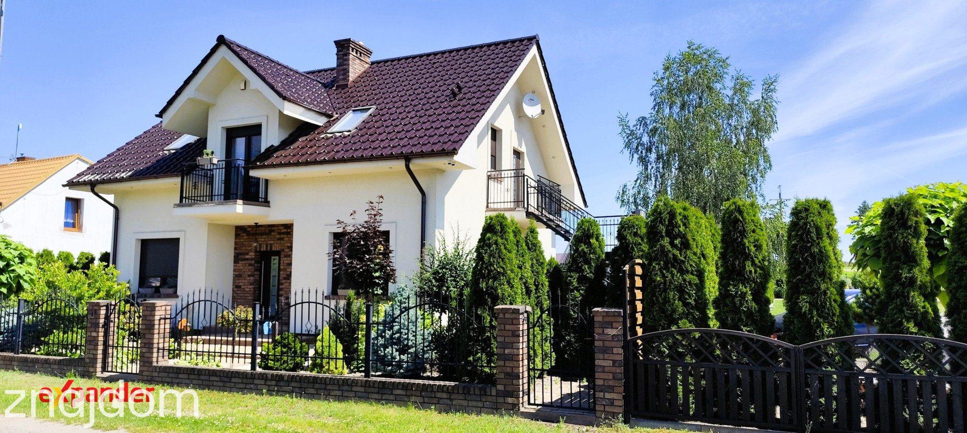 Dom wolnostojący gotowy do zamieszkania w spokojna okolica natura