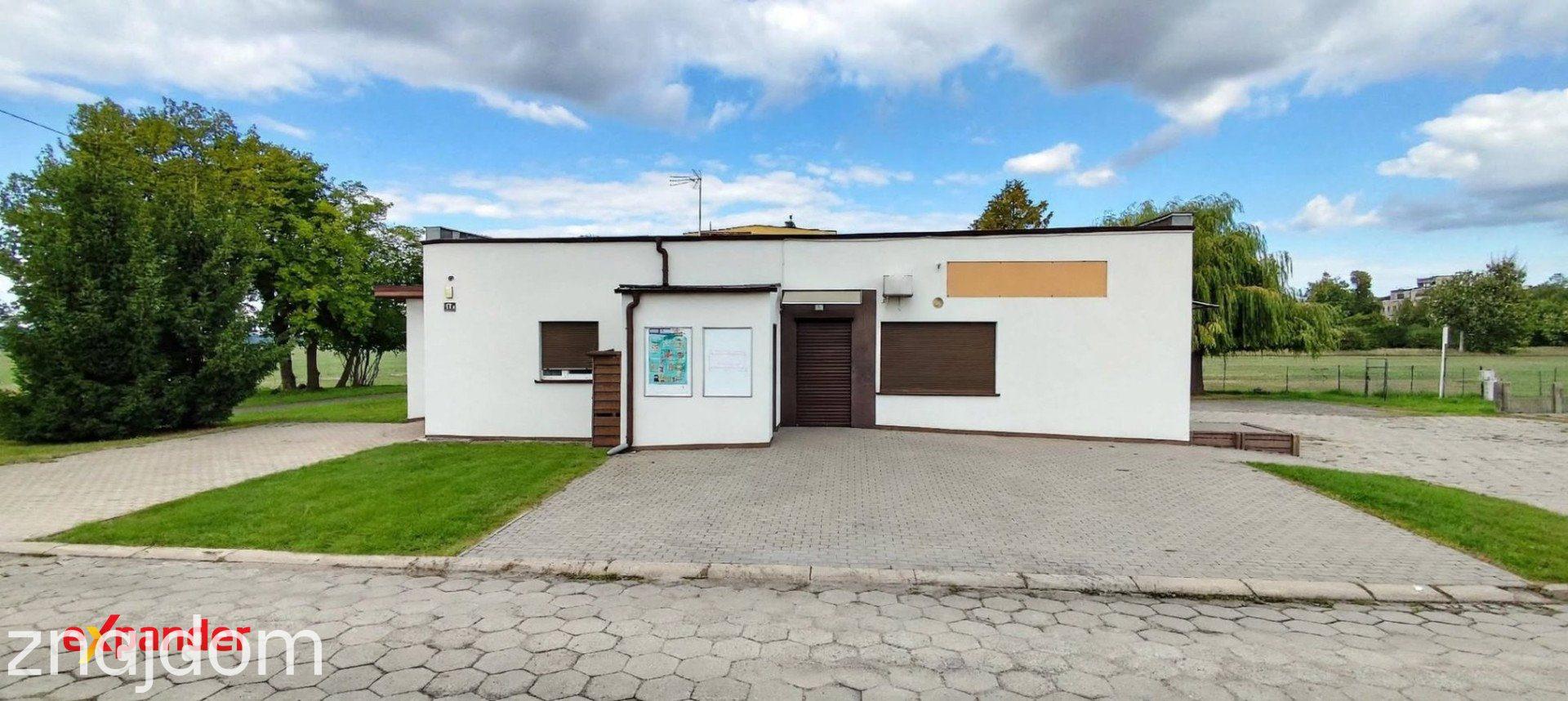 Mieszkanie dom budynek mieszkalno-handlowy 158m2/980m2 - zdjęcie 2