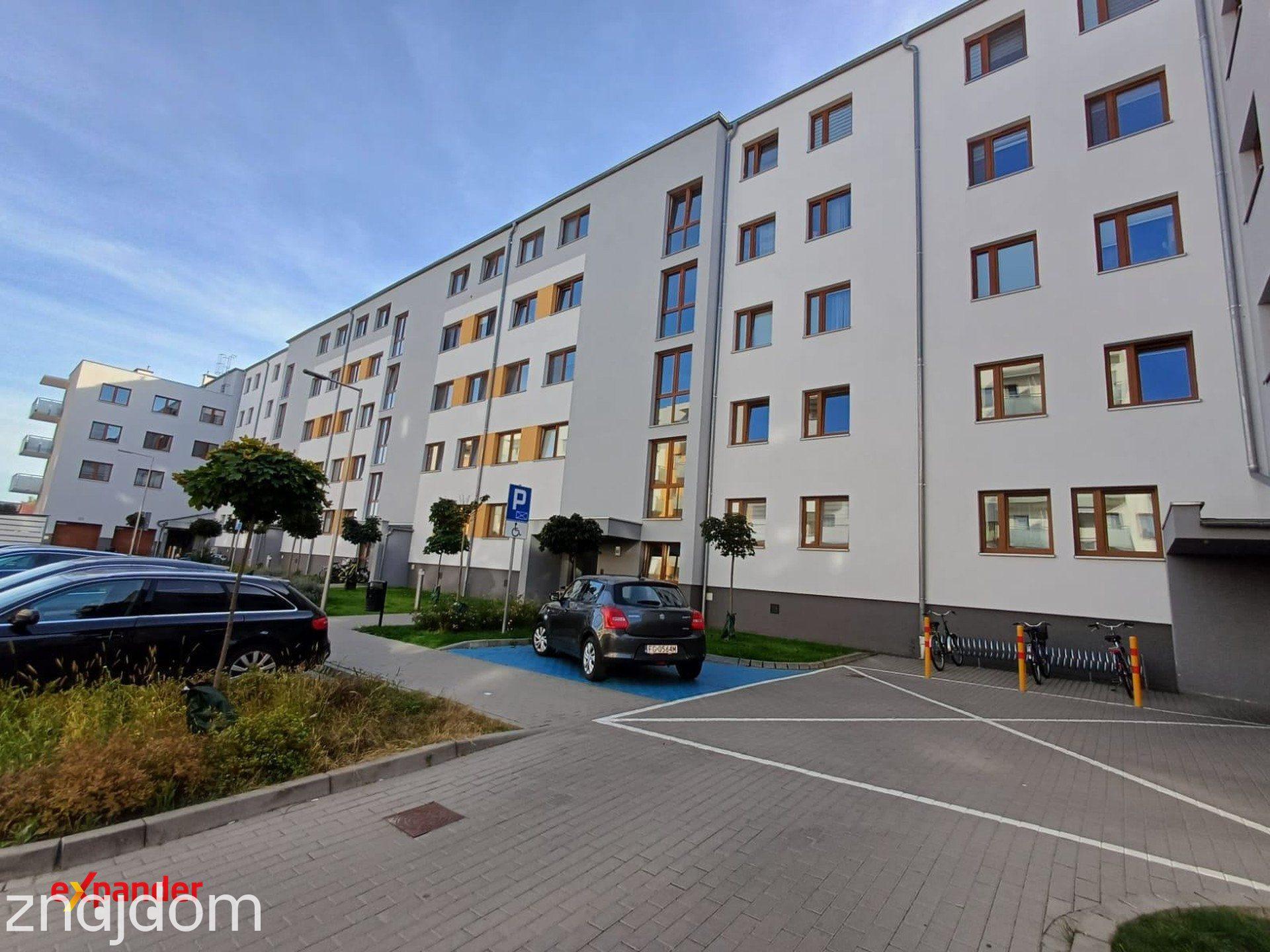 3-pokoje; Nowe Budownictwo; Winda w budynku - zdjęcie 15