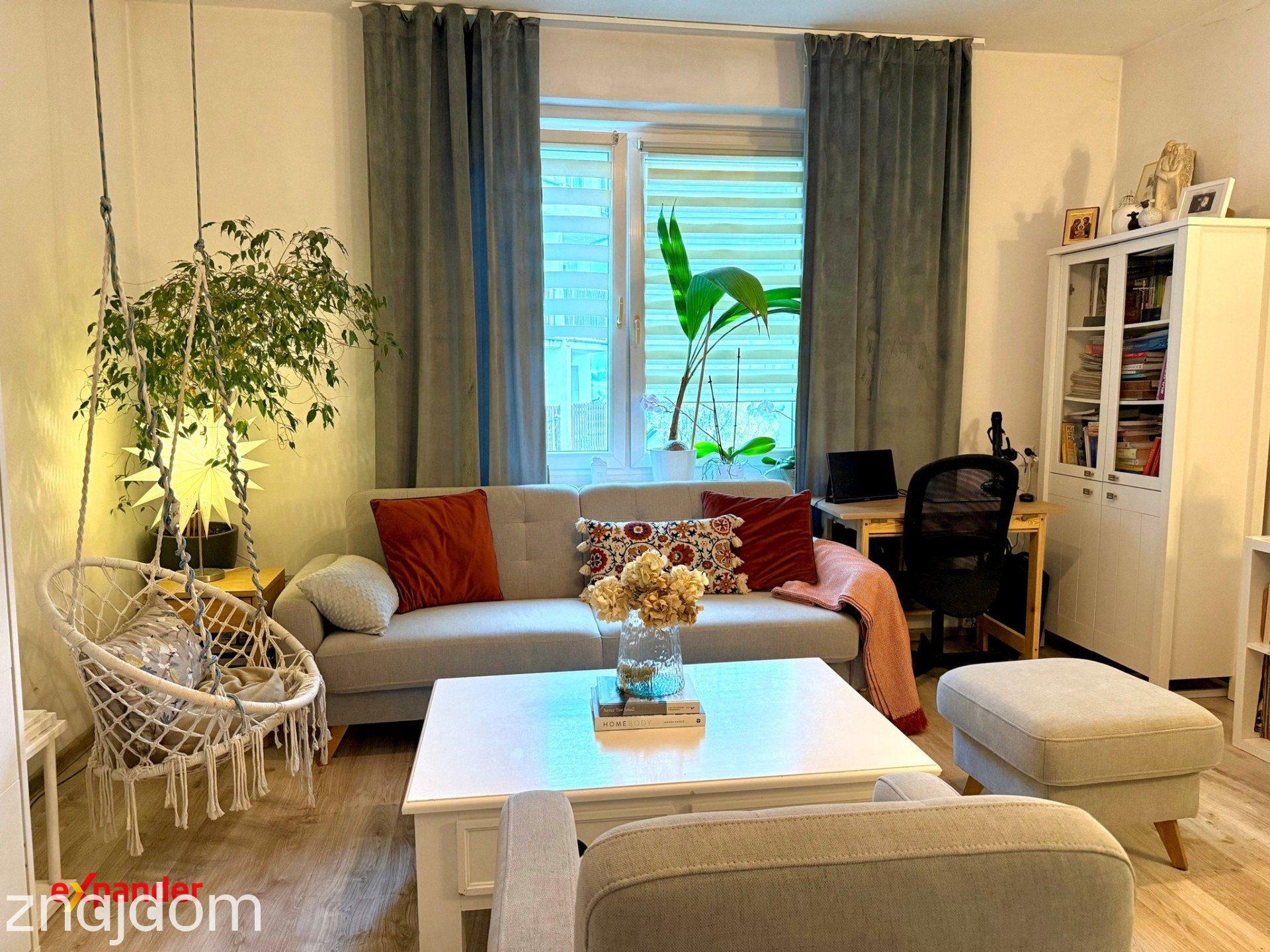 Przestronne 71 m² z wysokimi sufitami – ul. Krótka, Chorzów (Do zamieszkania)