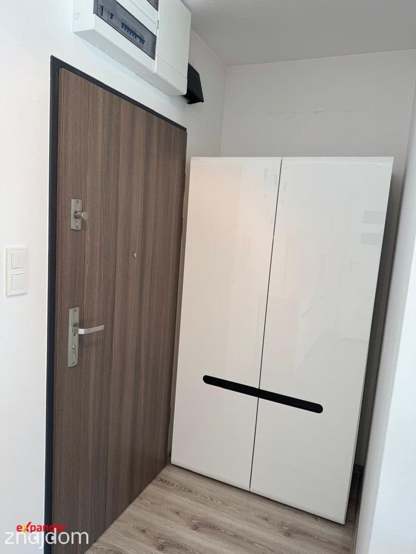 Kawalerka Premium z Balkonem naprzeciwko Uniwersytetu 28m Opole Oleska - zdjęcie 4