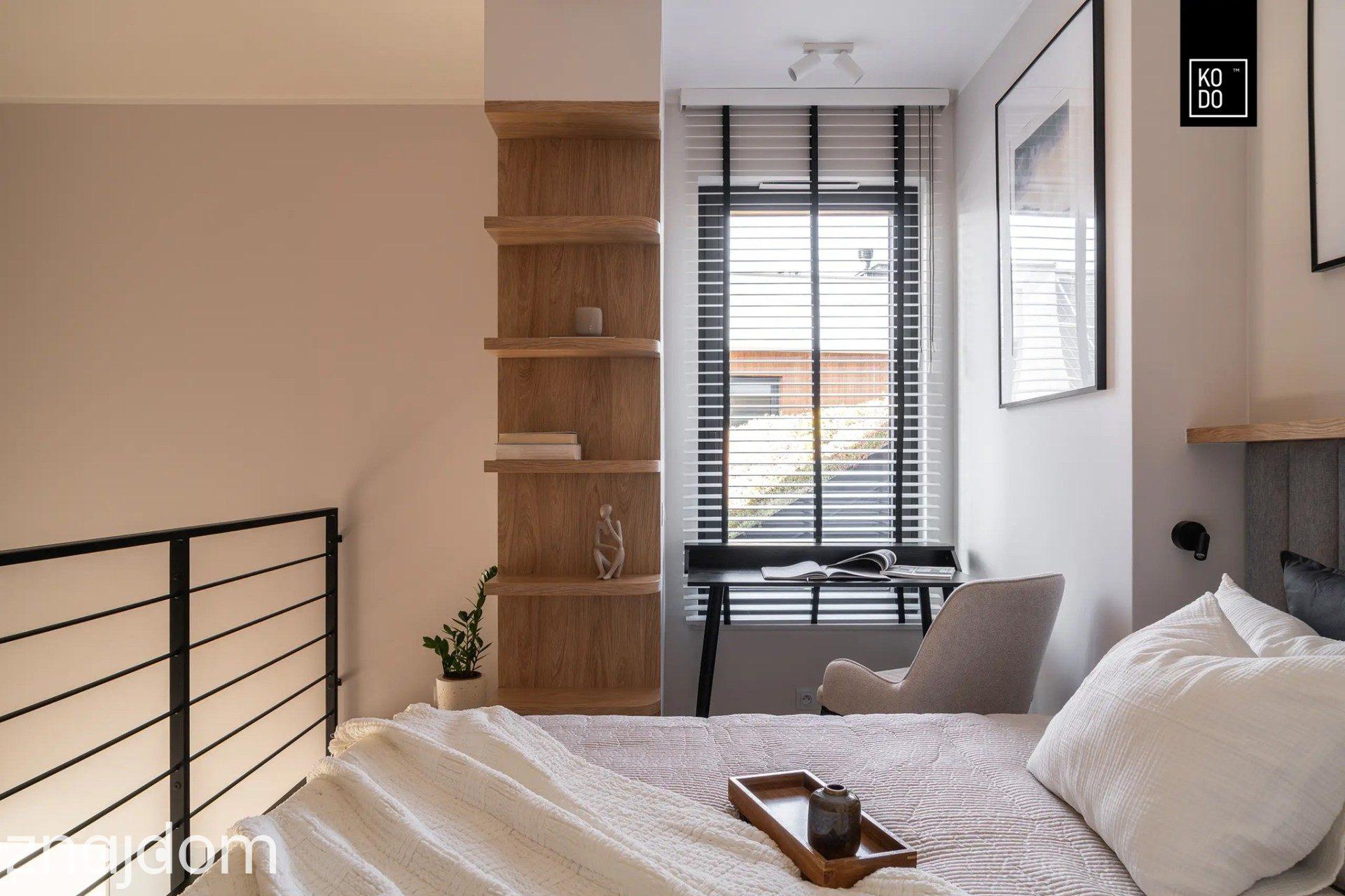 Wykończony apartament z antresolą i balkonem - zdjęcie 15