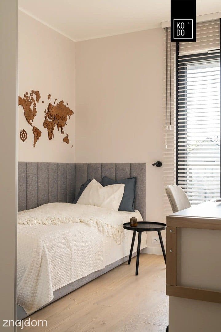 Wykończony apartament z antresolą i balkonem - zdjęcie 9