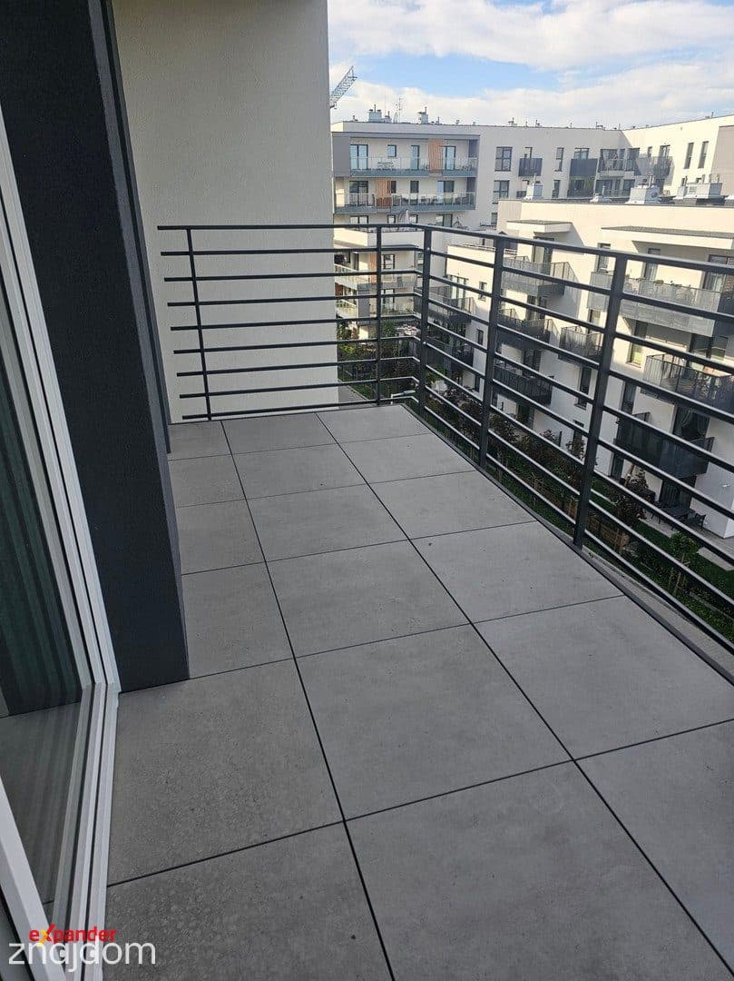 Nowe gotowe 4-pokojowe mieszkanie 89.89 m2 z dużym balkonem 99.58 m2 - zdjęcie 8