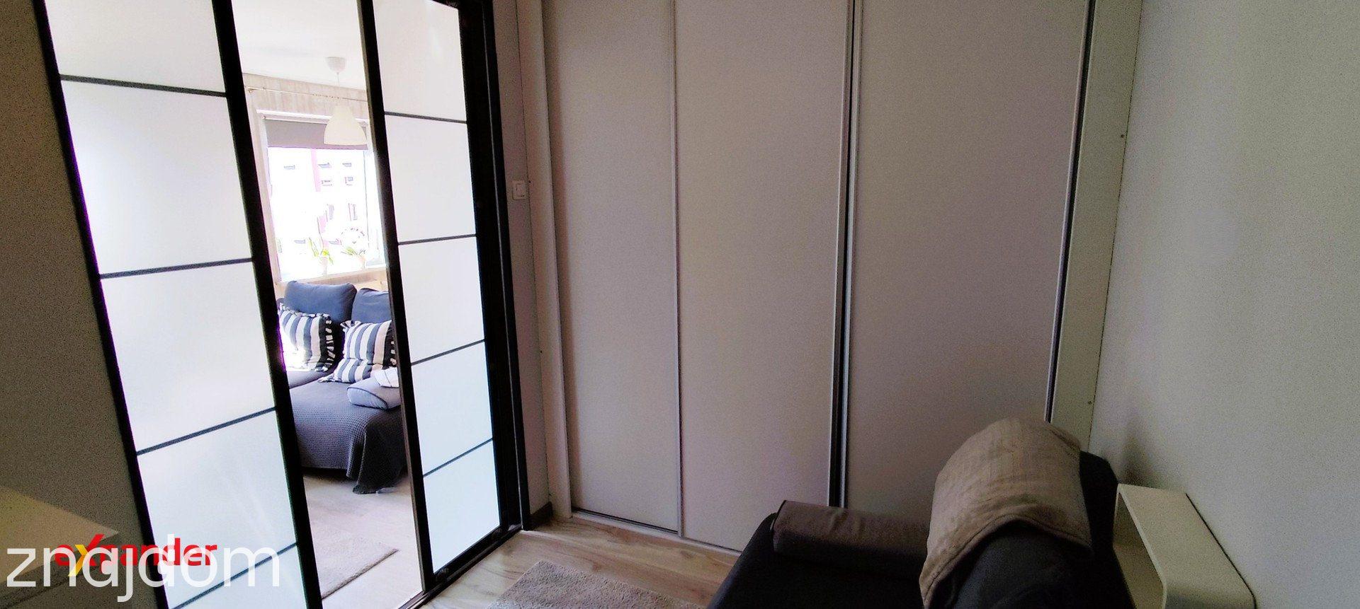 Mieszkanie ul. Kutrzeby 3 pokoje, balkon, piwnica do wprowadzenia - zdjęcie 6