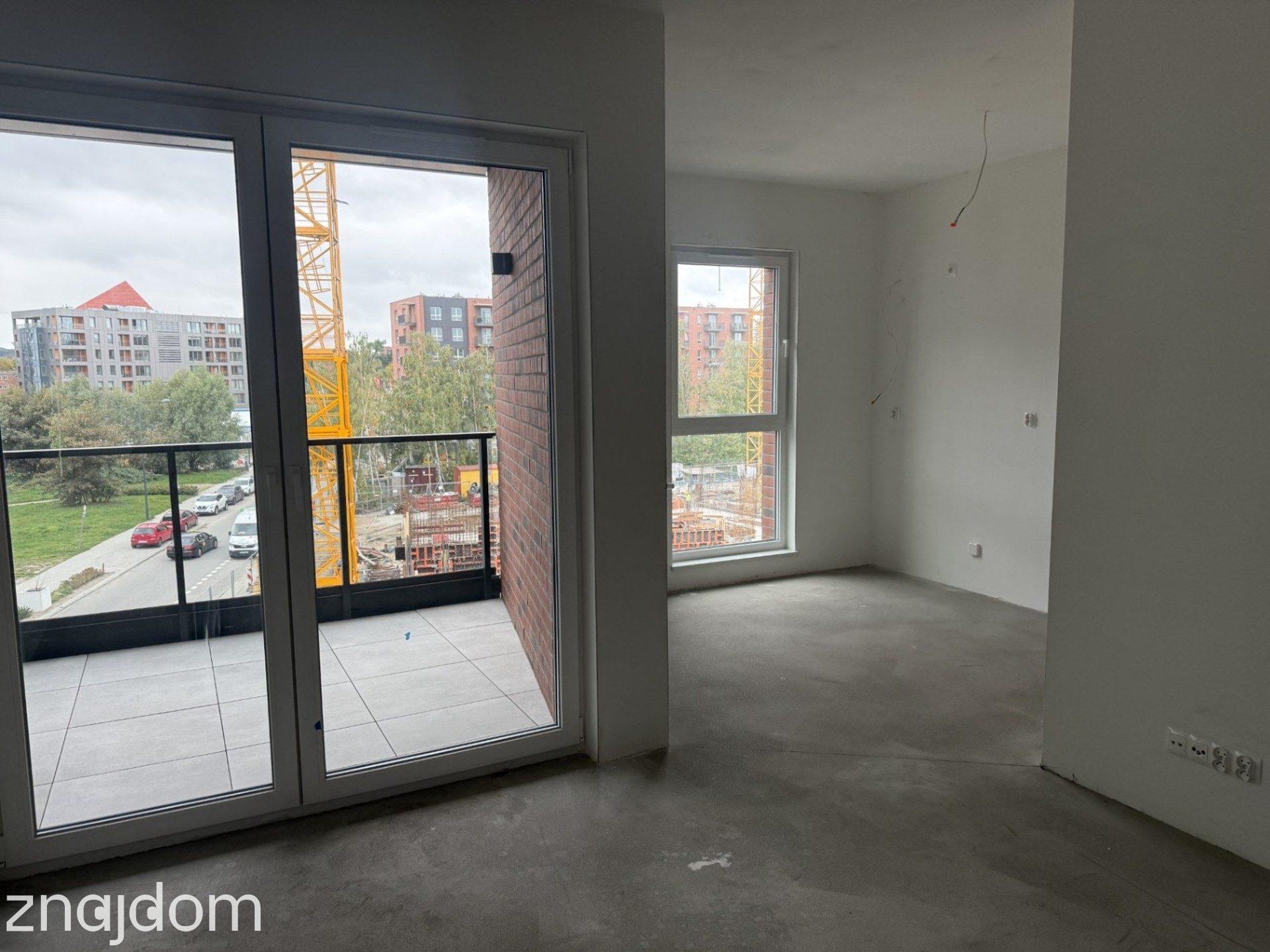 Kawalerka nad Motławą | Balkon | Kameralna inwestycja w centrum - zdjęcie 3