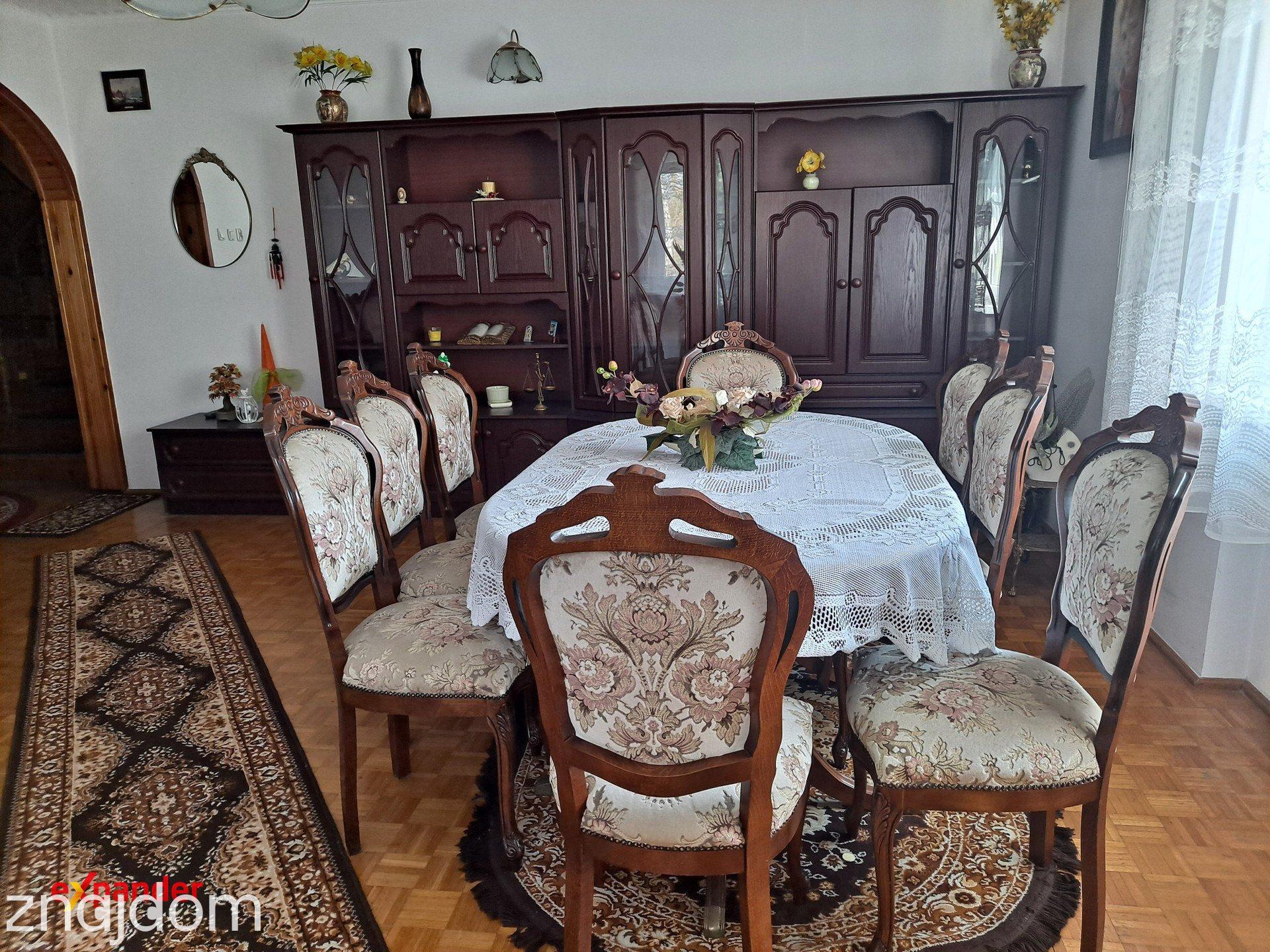 Dom wolnostojący 198m2 w spokojnej okolicy z zadbaną działką - zdjęcie 15