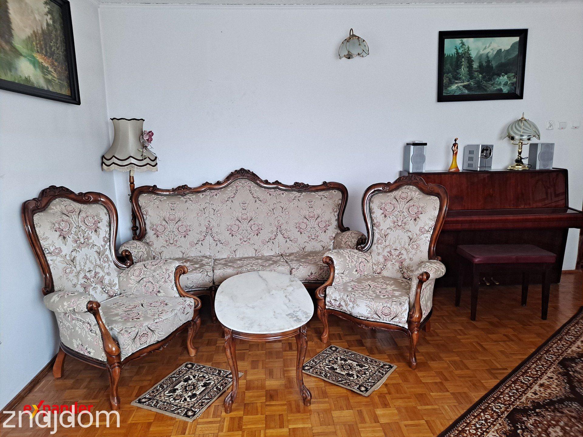 Dom wolnostojący 198m2 w spokojnej okolicy z zadbaną działką - zdjęcie 8