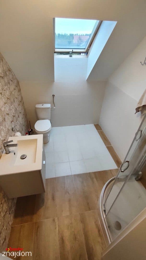 Ekonomiczny dom 170 m² z fotowoltaiką w pobliżu jeziora - Ślesin - zdjęcie 11
