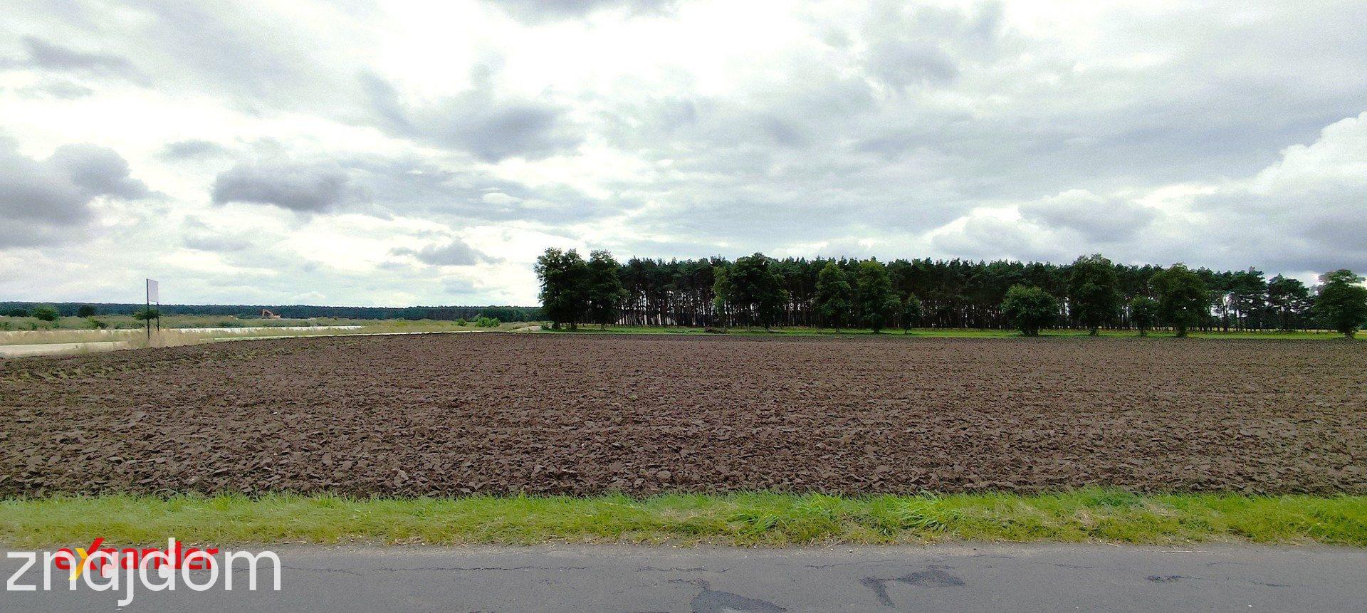 Działka z możliwością wybudowania się w malowniczych Garbach 754m2 WZ - zdjęcie 7