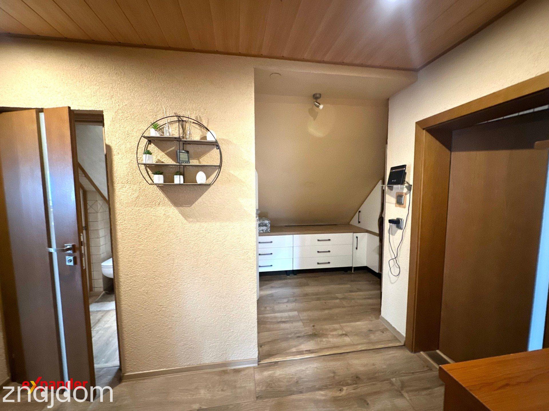 Wyjątkowy dom 170 m² w Leśnicy | 8 pokojów | Garaż | Działka 6,25 ara - zdjęcie 9