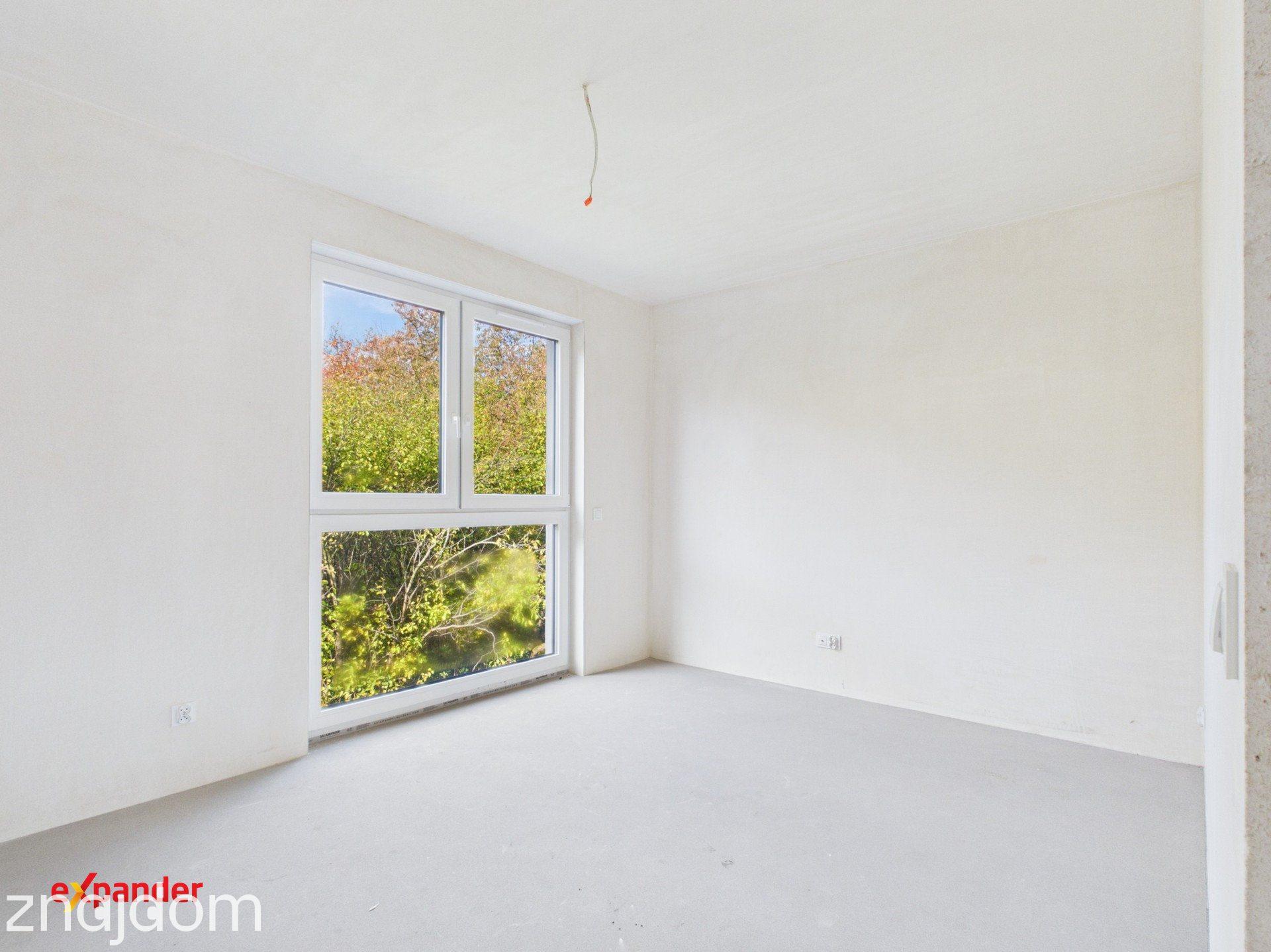86 m² z ogródkiem i 2 miejscami postojowymi | 7km od rynku - zdjęcie 3